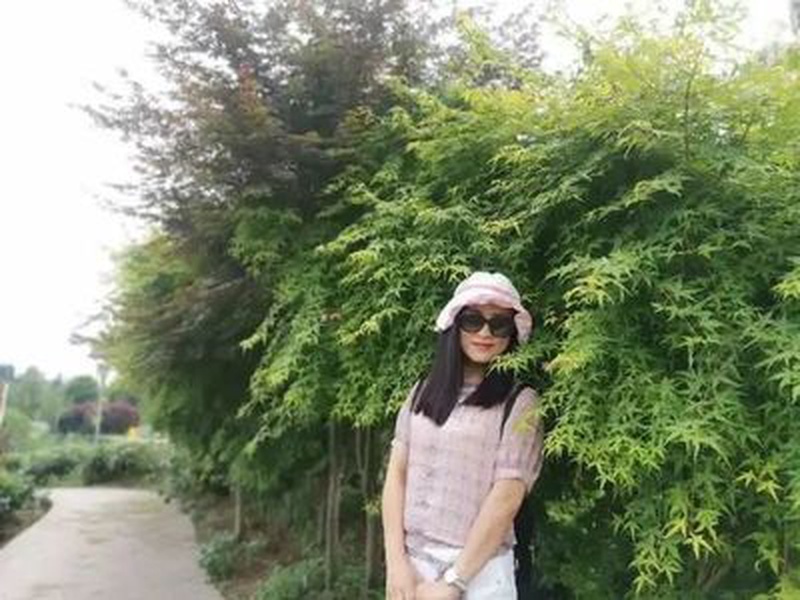 陈丽君